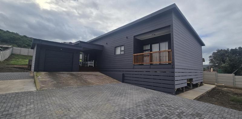 2 Bedroom Property for Sale in Groot Brakrivier Central Western Cape
